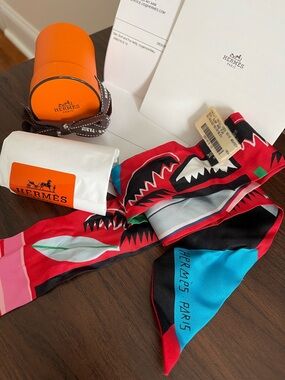 Hermes Sea Surf and Fun Twilly